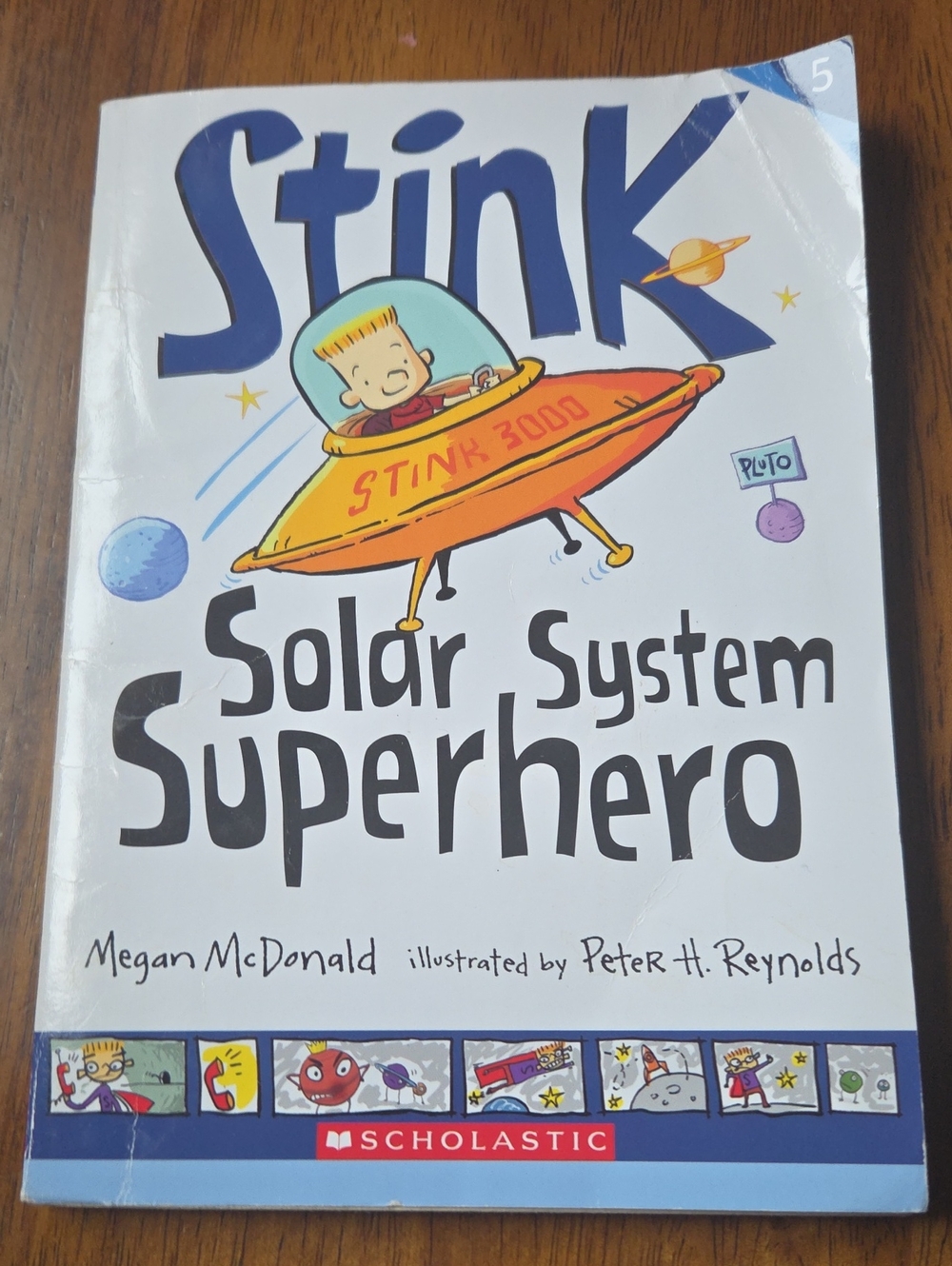 Stink: Solar System Superhero - Scholastic Kids Book (White & Orange)